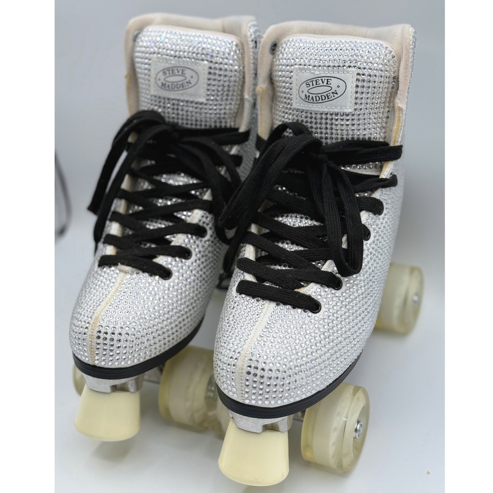 NWOT Steve Madden Rhinestone Roller Skates Silver Sparkle (Fits Like 9)Size 10 - Picture 3 of 9